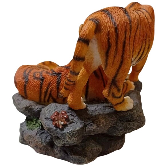 Westland 2670 Tiger Music Box "That's What Friends are for" 4.75" Tall 2002 - Picture 3 of 5